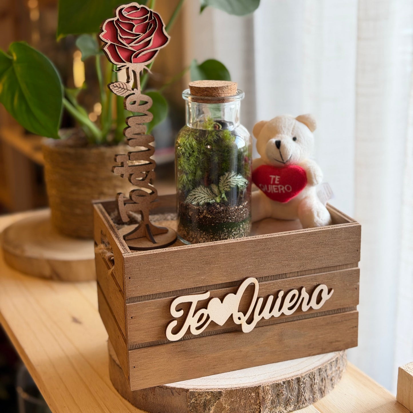 Pack Sant Jordi: Rosa de Fusta T'estimo, Terrari i Peluix